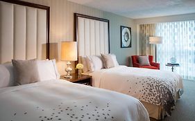 Renaissance Newark Airport Hotel